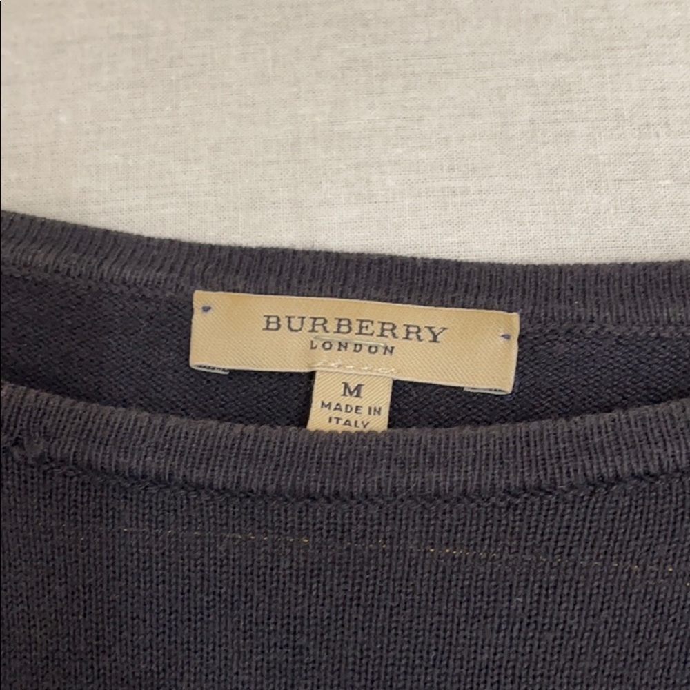 Burberry Sweater - Picture 2 of 4
